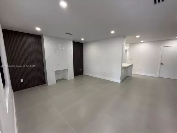 Miami, FL 33127,1125 NW 37th St