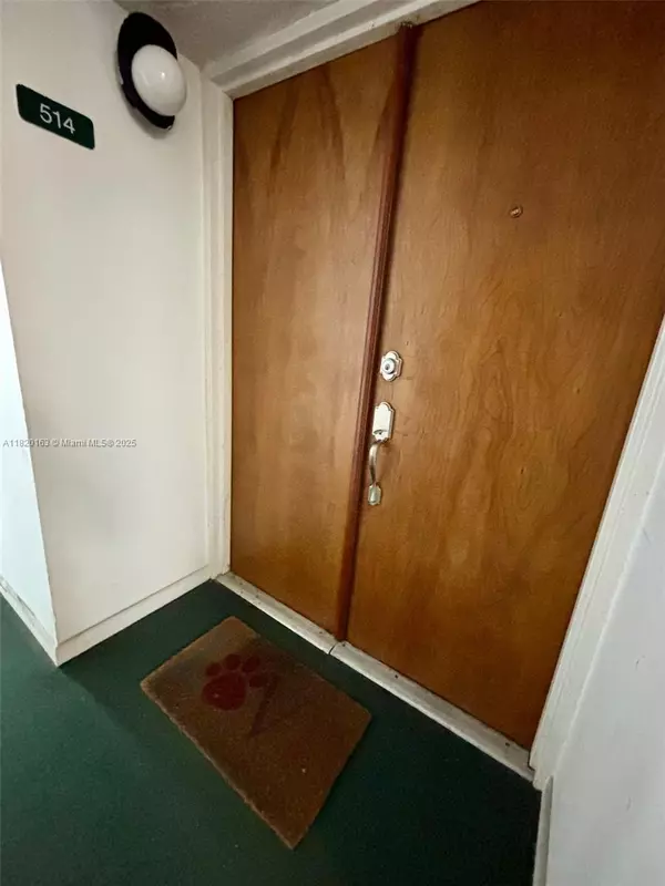 Miami, FL 33175,11750 SW 18th St #514-1
