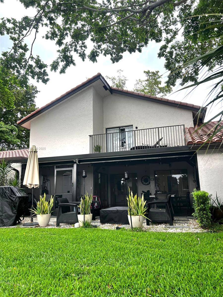 Deerfield Beach, FL 33442,3003 Deer Creek Lake Shore Dr #3003