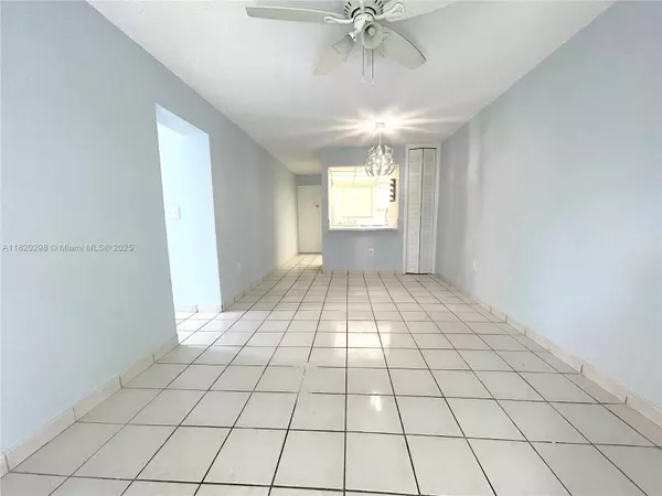 North Miami Beach, FL 33160,3536 NE 168th St #308