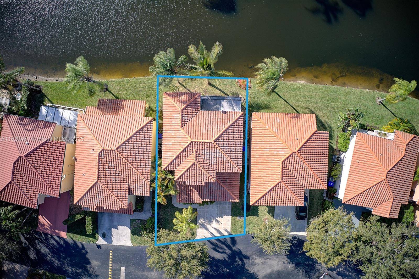 Hollywood, FL 33020,1762 E Trafalgar Cir