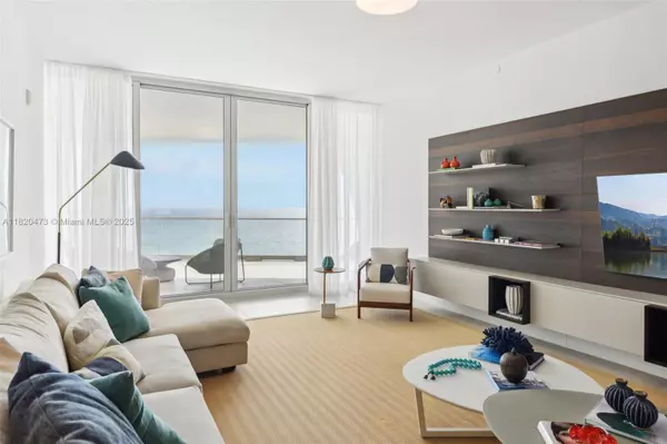 Sunny Isles Beach, FL 33160,16901 Collins Ave #1603