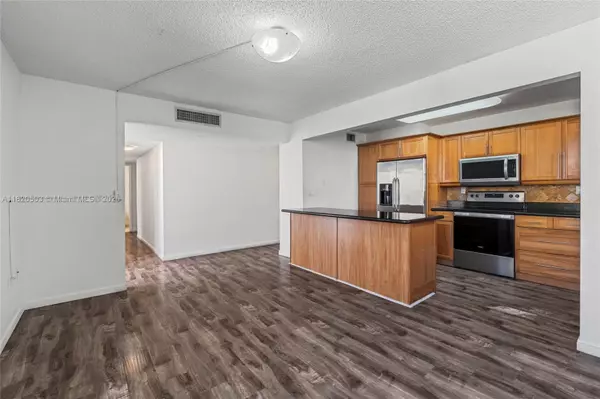 Aventura, FL 33180,20291 NE 30th Ave #PH20