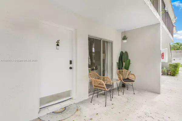 Miami, FL 33183,7011 SW 129th Ave #4