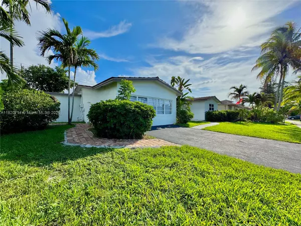 Hollywood, FL 33021,4905 Harrison St