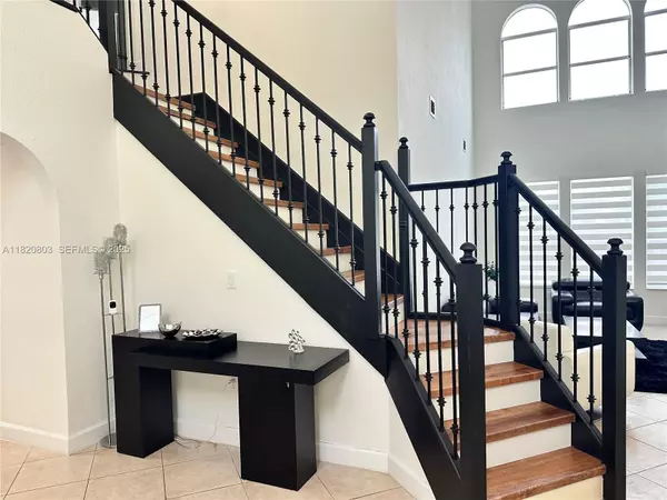 Doral, FL 33178,10873 NW 71st St