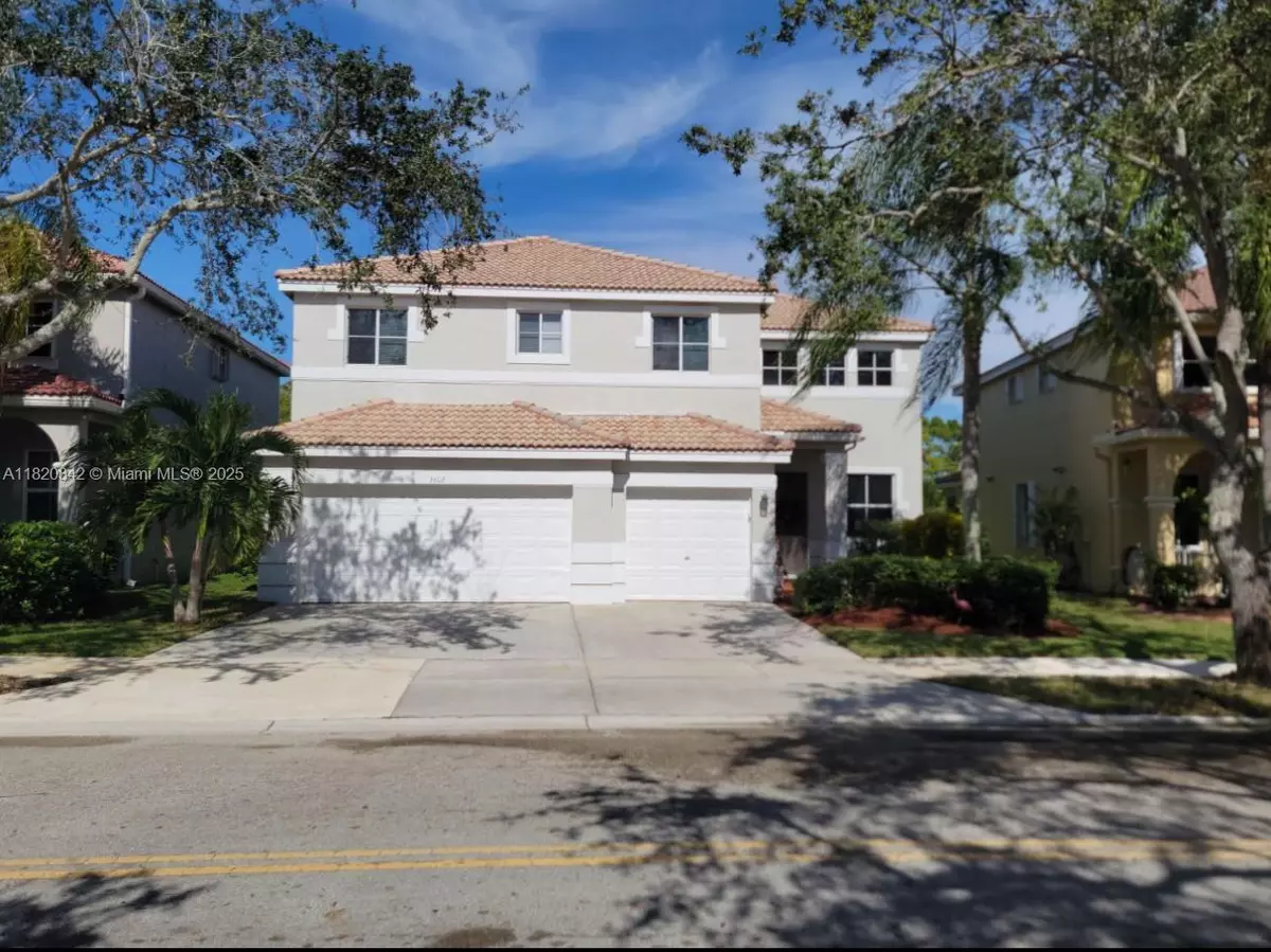 Weston, FL 33331,3802 Falcon Ridge Cir #3802