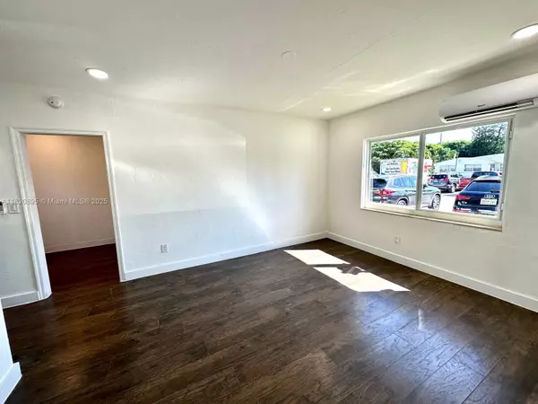 Miami, FL 33162,17175 NE 19th Ave #5