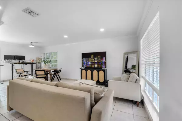 Cutler Bay, FL 33157,19770 SW 101st Ave