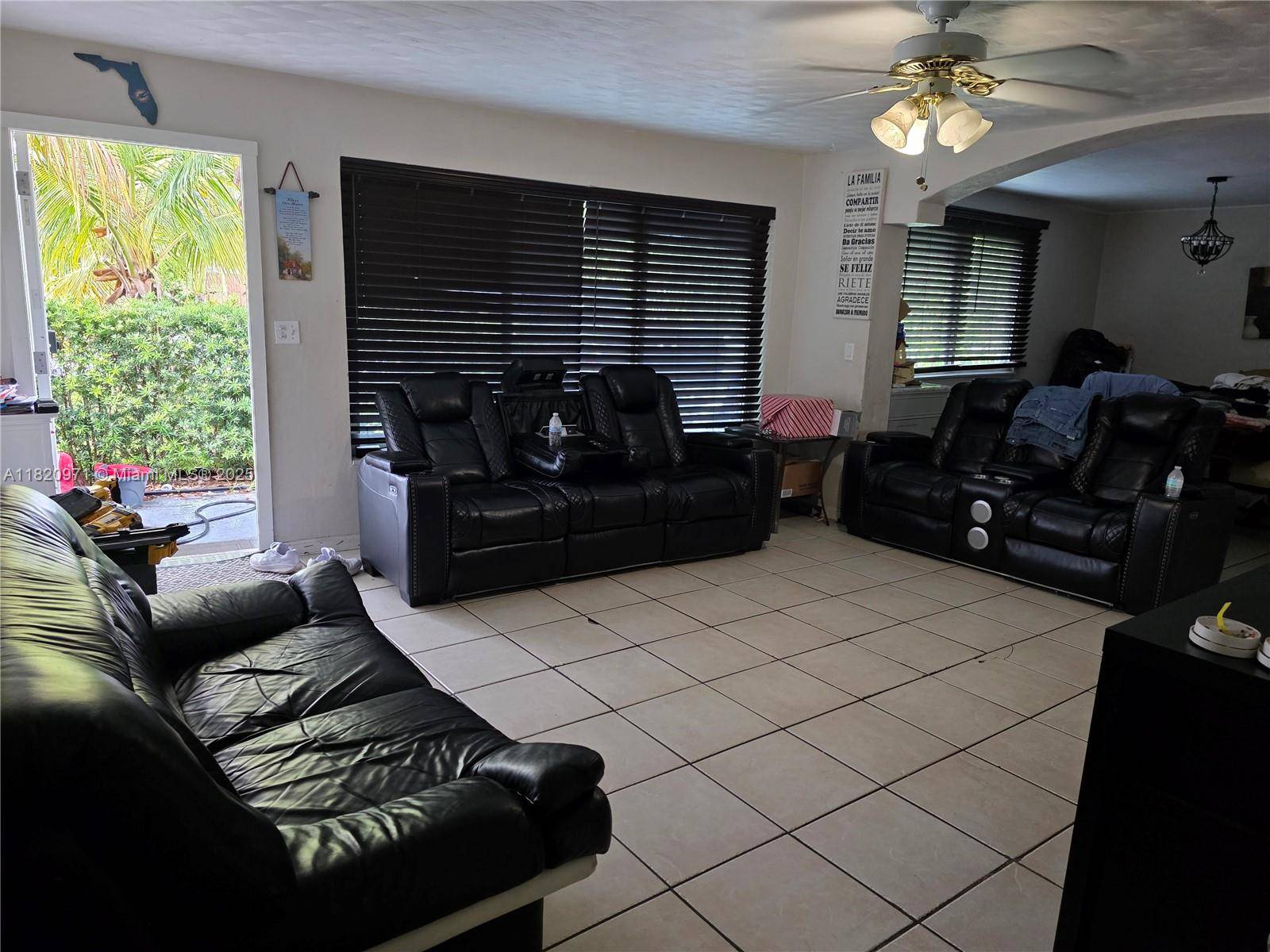 Pompano Beach, FL 33064,1101 NE 23rd Place #1
