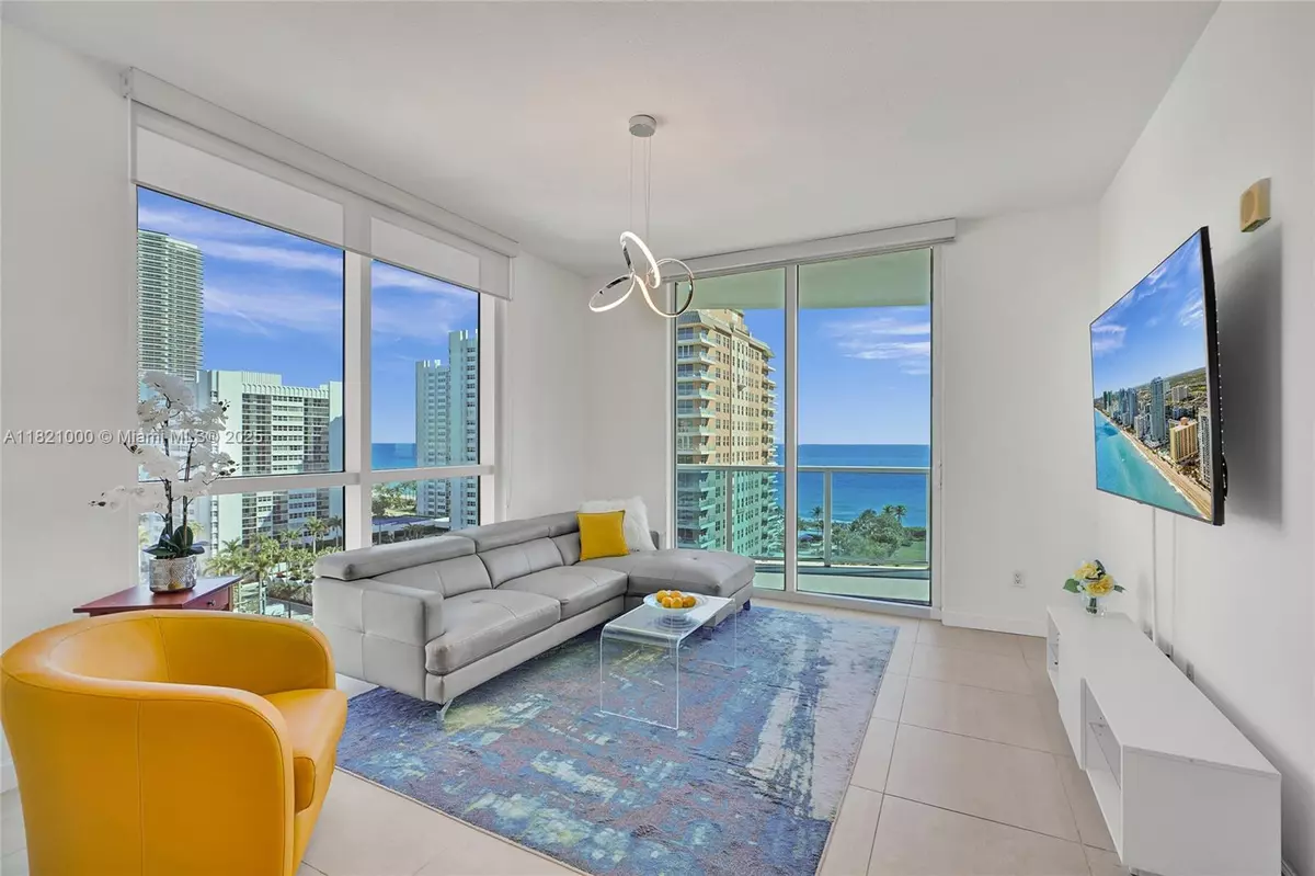Hallandale Beach, FL 33009,1945 S Ocean Dr #1114