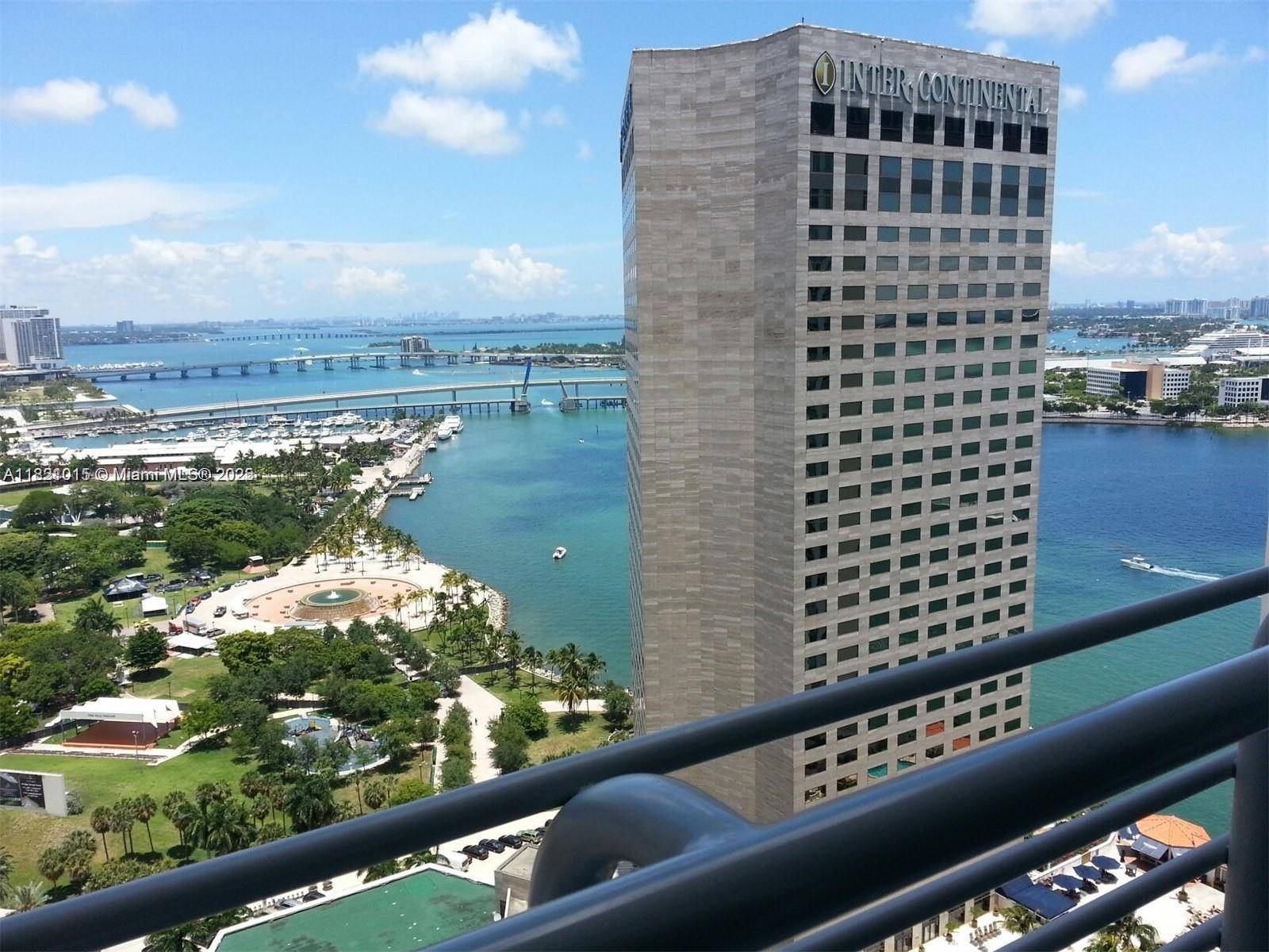 Miami, FL 33131,325 S Biscayne Blvd #3120