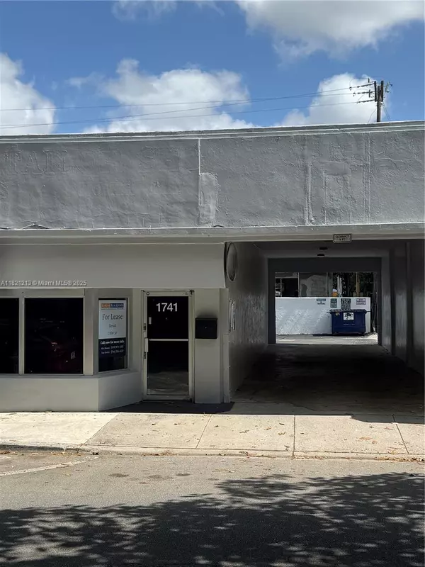 1741 SW 22nd St, Miami, FL 33145