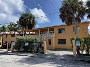 South Miami, FL 33143,6170 SW 62nd Ter #4