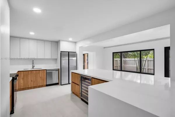 220 NE 105 St, Miami Shores, FL 33138