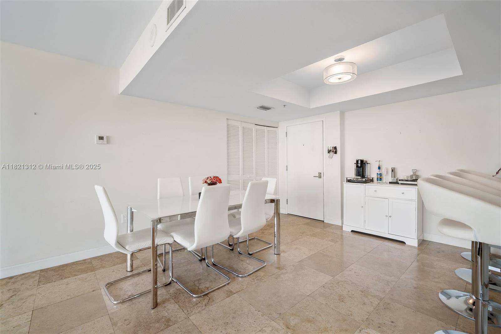 Miami Beach, FL 33139,650 West Ave #2104