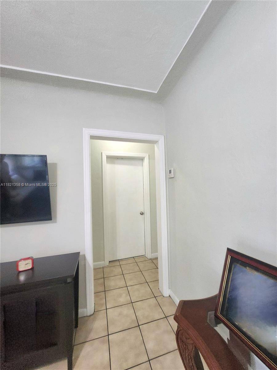 Miami, FL 33125,3082 NW 4th St
