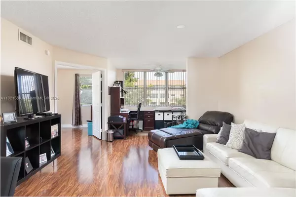 Sunrise, FL 33322,10369 NW 24th Pl #303