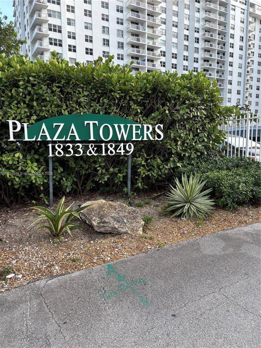 1833 S Ocean Dr #1203, Hallandale Beach, FL 33009