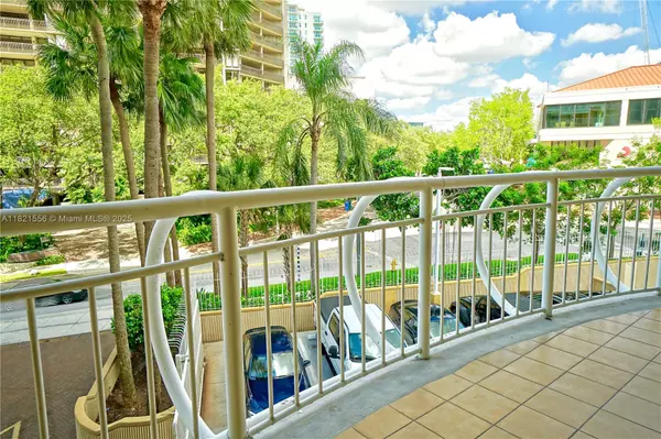 Miami, FL 33133,2843 S Bayshore Dr #4A