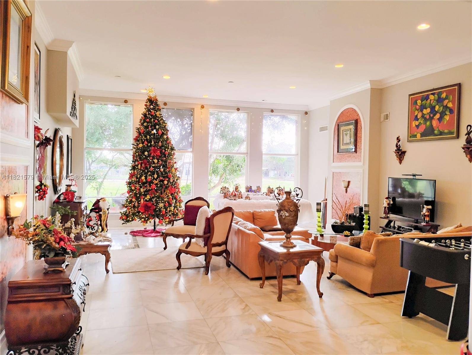Tamarac, FL 33319,5706 White Hickory Cir