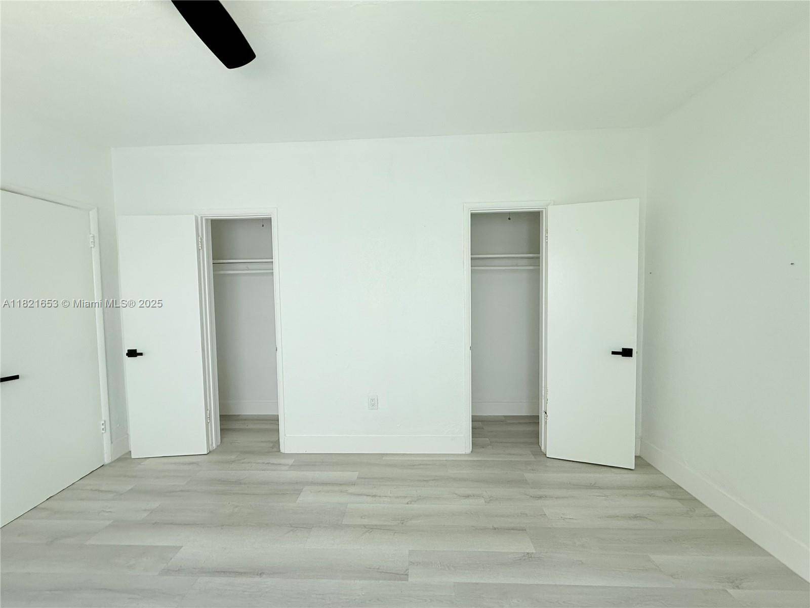 Bay Harbor Islands, FL 33154,9270 E Bay Harbor Dr #4A