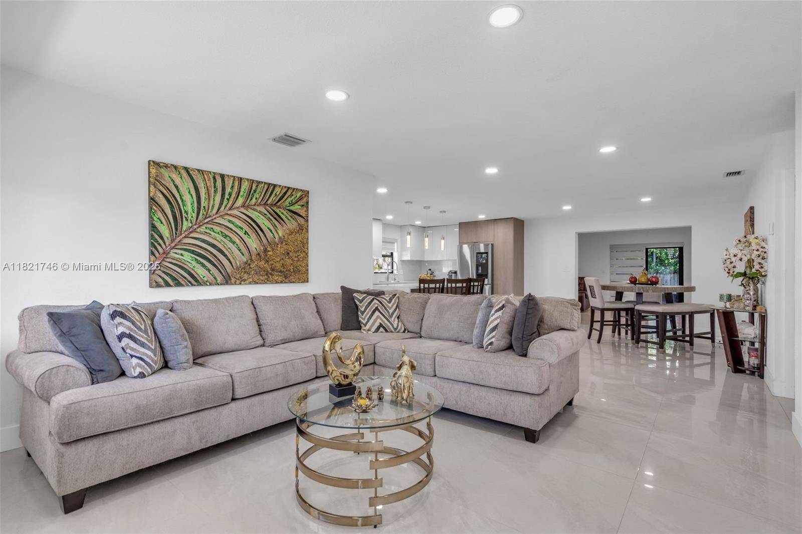 Hollywood, FL 33024,7100 Mcclellan St
