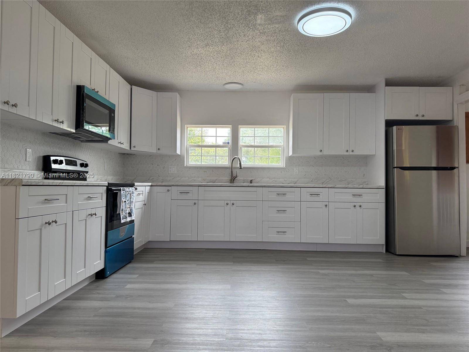 Clewiston, FL 33440,245 S Olivo