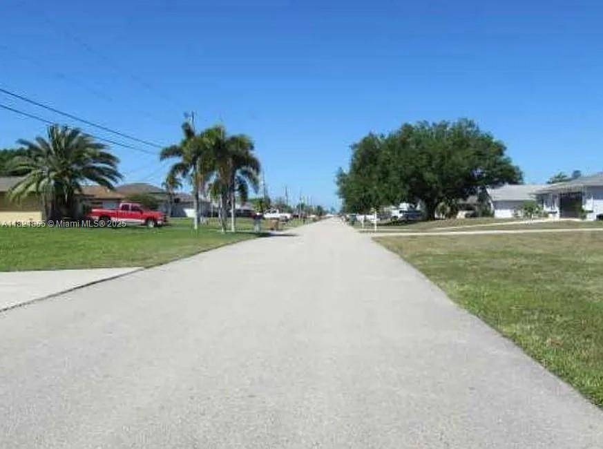 Cape Coral, FL 33909,1029 NE Van Loon Ln