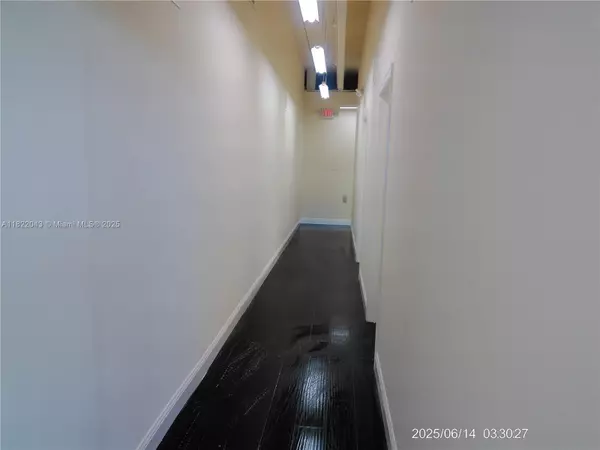 Palmetto Bay, FL 33176,13827 S DIXIE HY