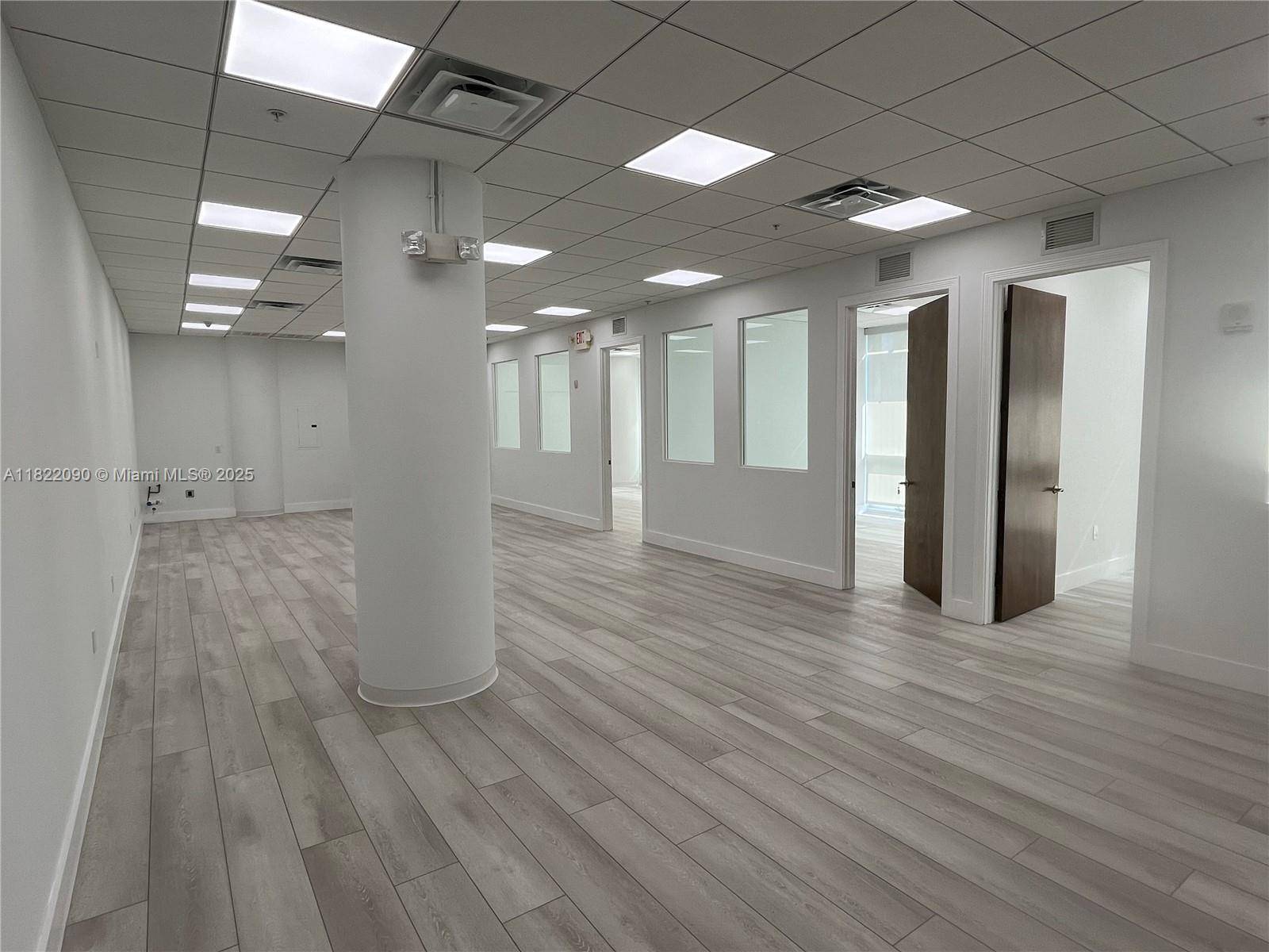 Aventura, FL 33180,20900 NE 30th Ave #410-411-412