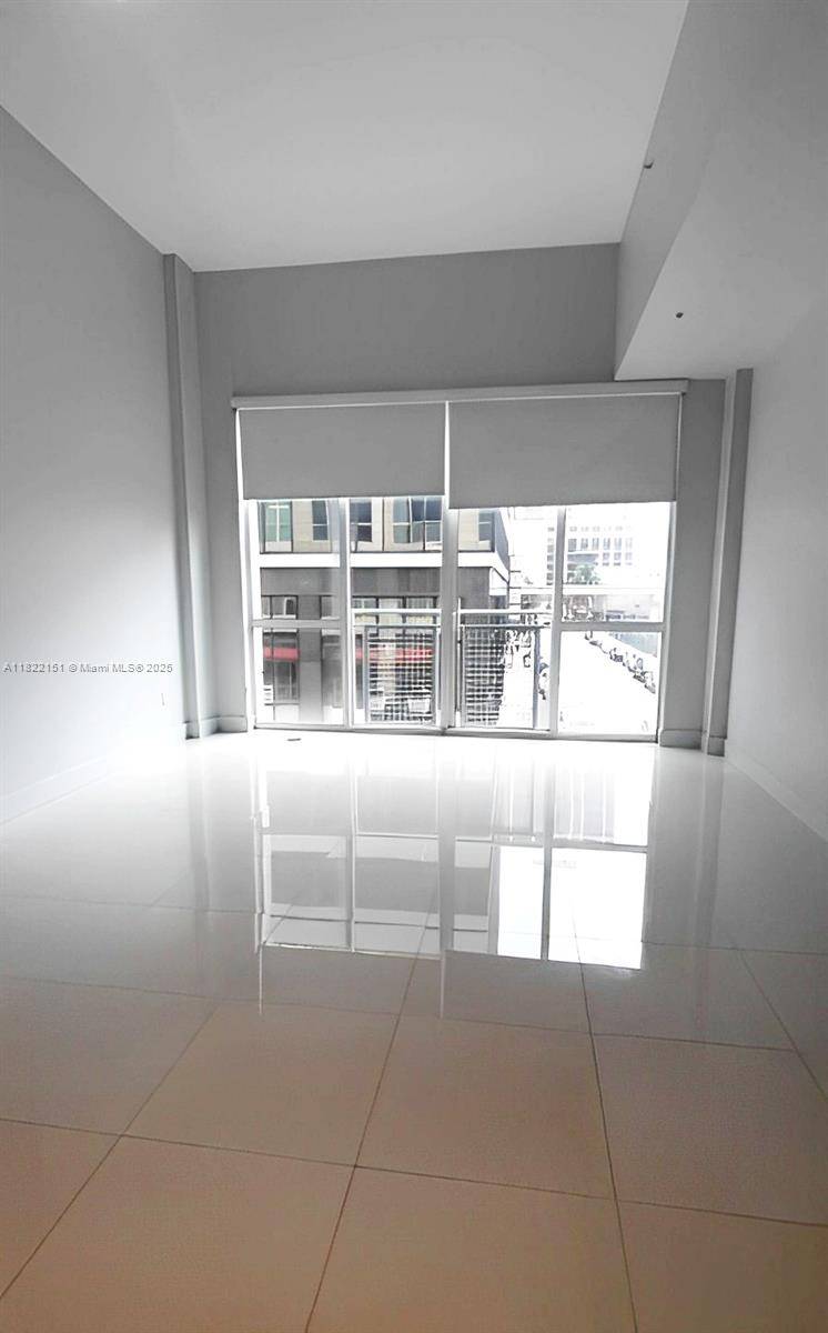 Miami, FL 33132,253 NE 2nd St #222