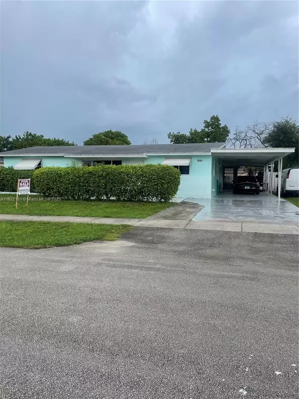 Fort Lauderdale, FL 33317,1841 SW 42nd Ter