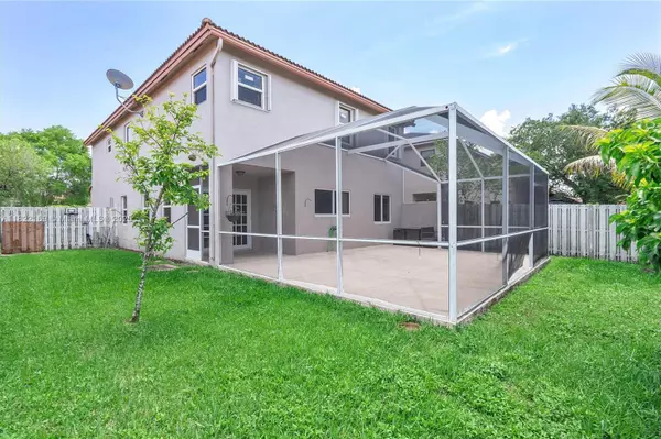 Pembroke Pines, FL 33029,19257 NW 14th St