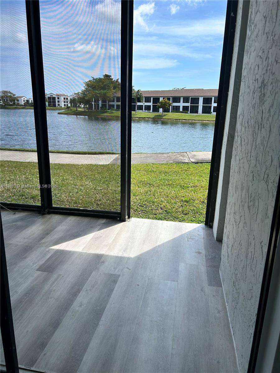 Oakland Park, FL 33309,Address not disclosed