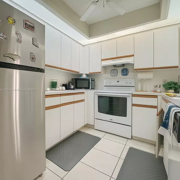 Pembroke Pines, FL 33027,12500 SW 5th Ct #112M