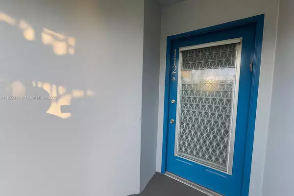 12500 SW 5th Ct #112M, Pembroke Pines, FL 33027