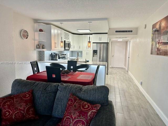 Boca Raton, FL 33432,1 Royal Palm Way #203