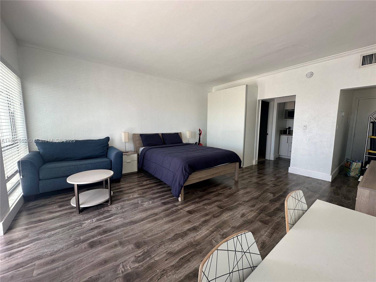 Coral Gables, FL 33134,700 Biltmore Way #1216