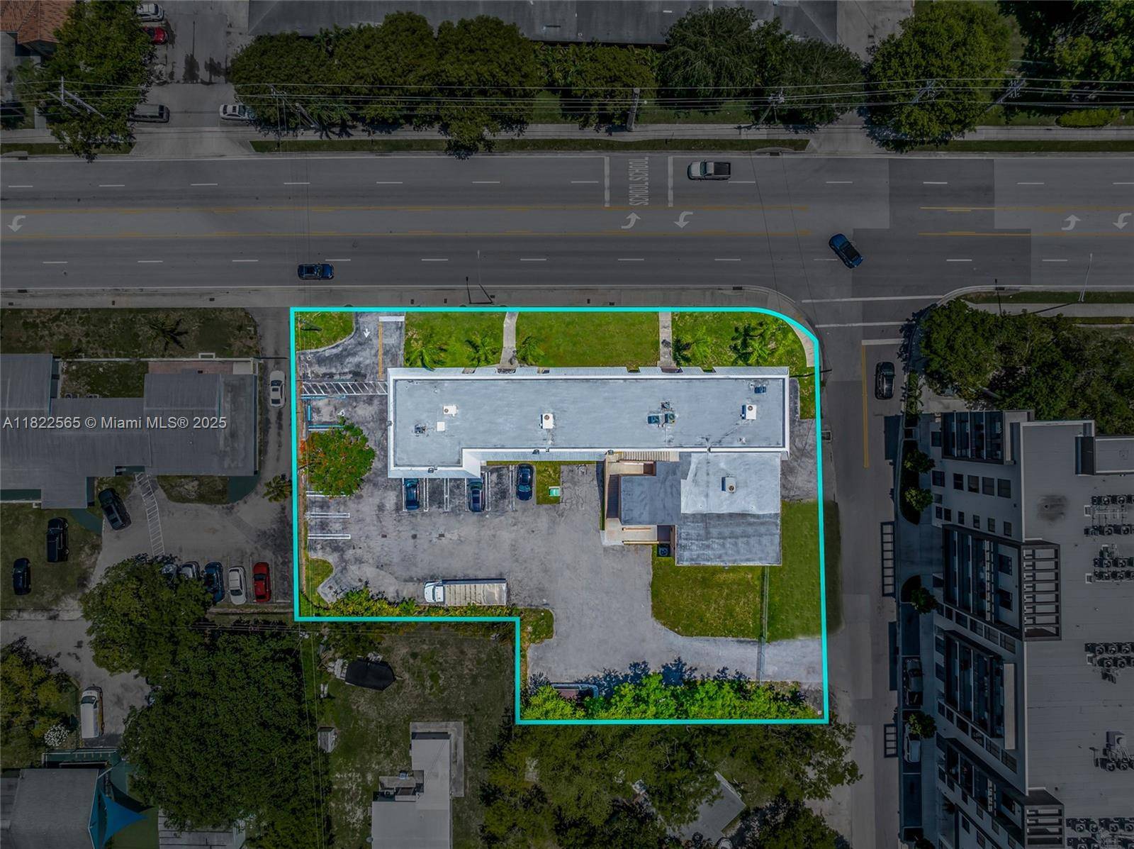 Palmetto Bay, FL 33157,9765 SW 184th St