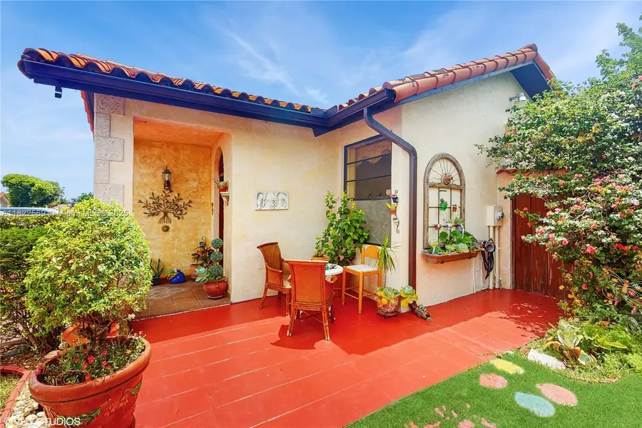 5030 SW 145th Ave, Miami, FL 33175