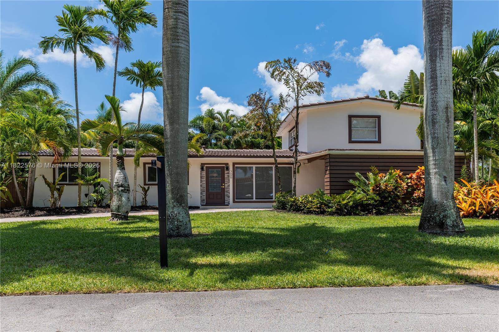 Wilton Manors, FL 33311