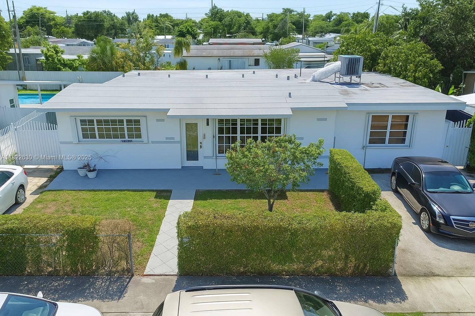 Hialeah, FL 33012,5348 W 14th Ave