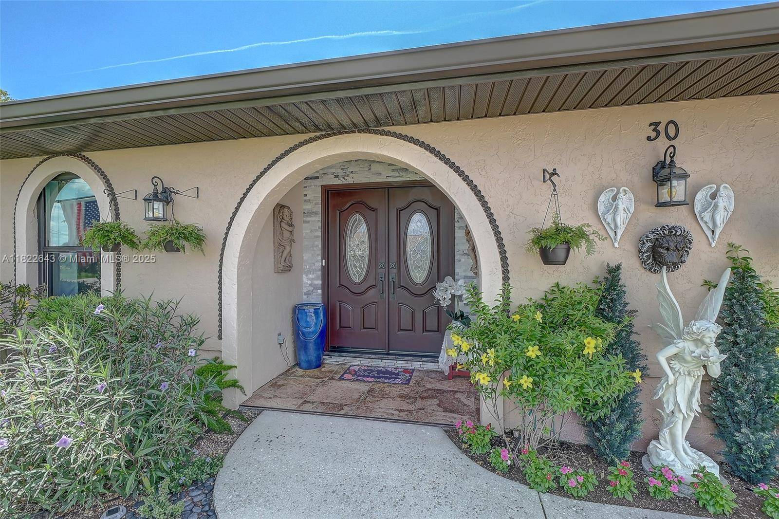 30 bunker lane, Other City - In The State Of Florida, FL 33947