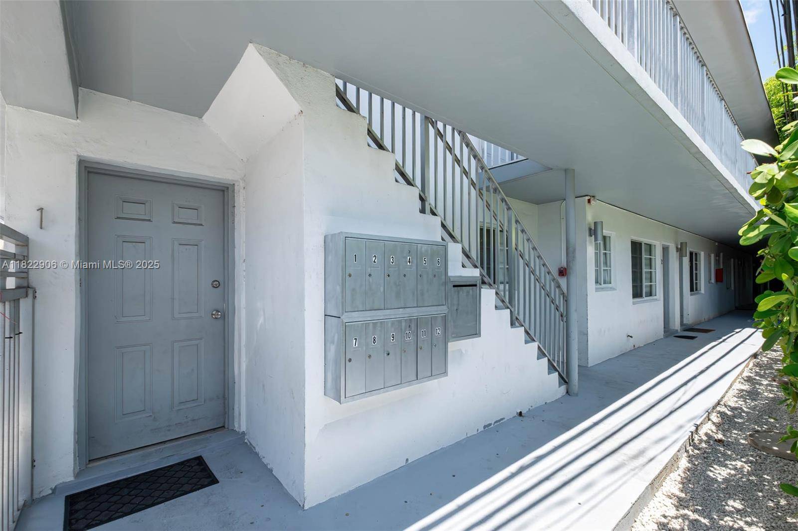 Miami Beach, FL 33139,Address not disclosed