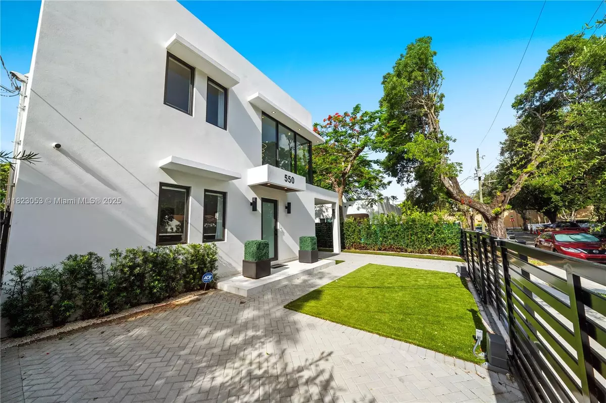 Miami, FL 33127,550 NW 42nd St