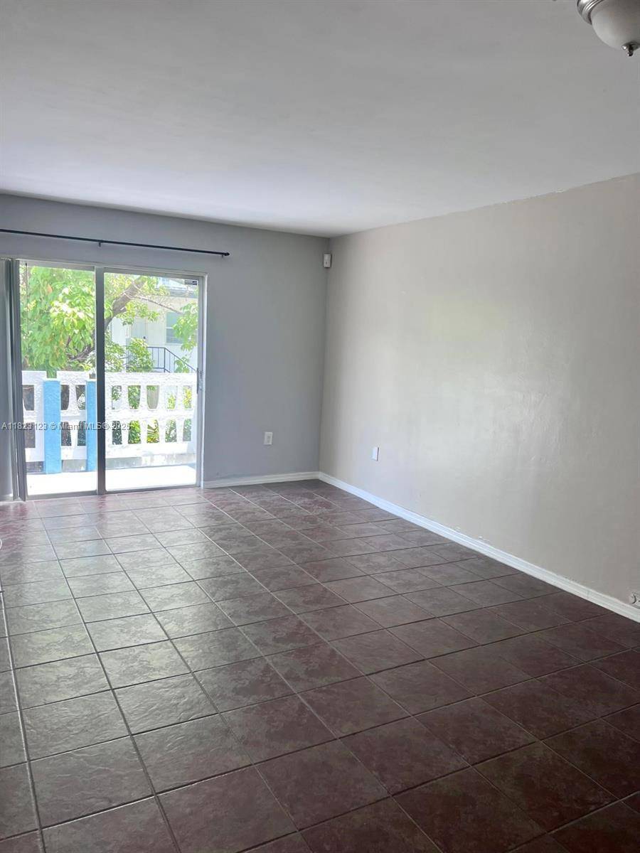 Miami, FL 33138,7820 NE Bayshore Ct #210