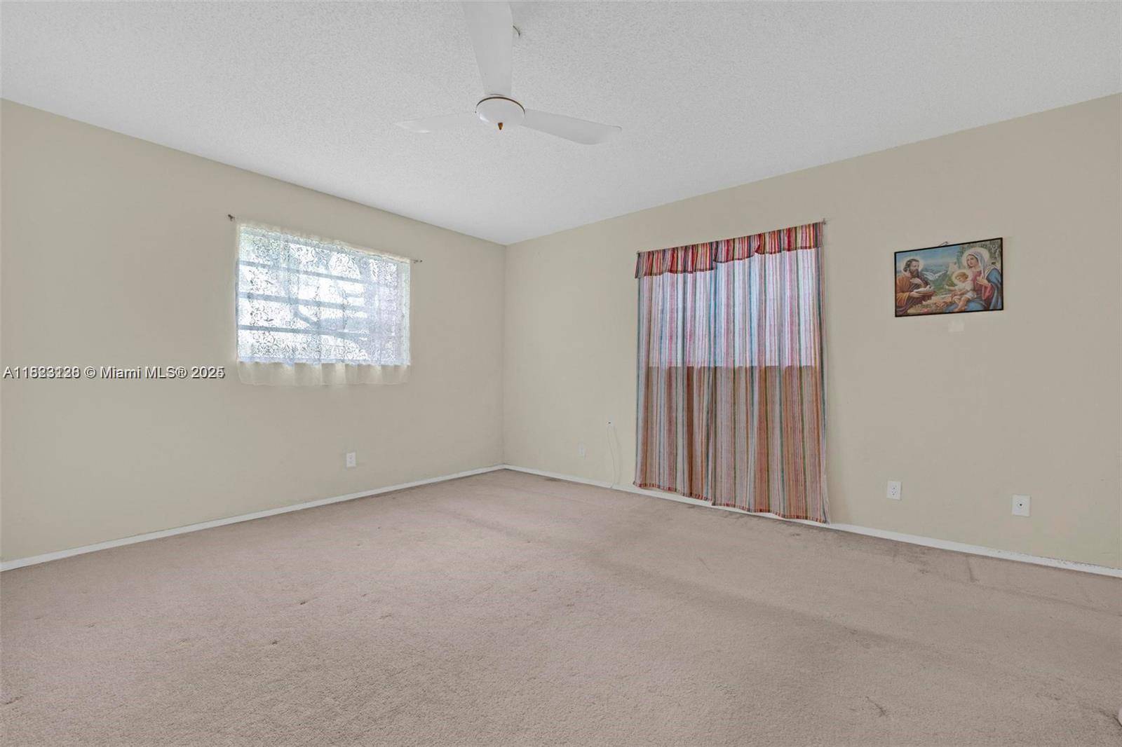Lauderdale Lakes, FL 33319,4000 NW 44th Ave #203