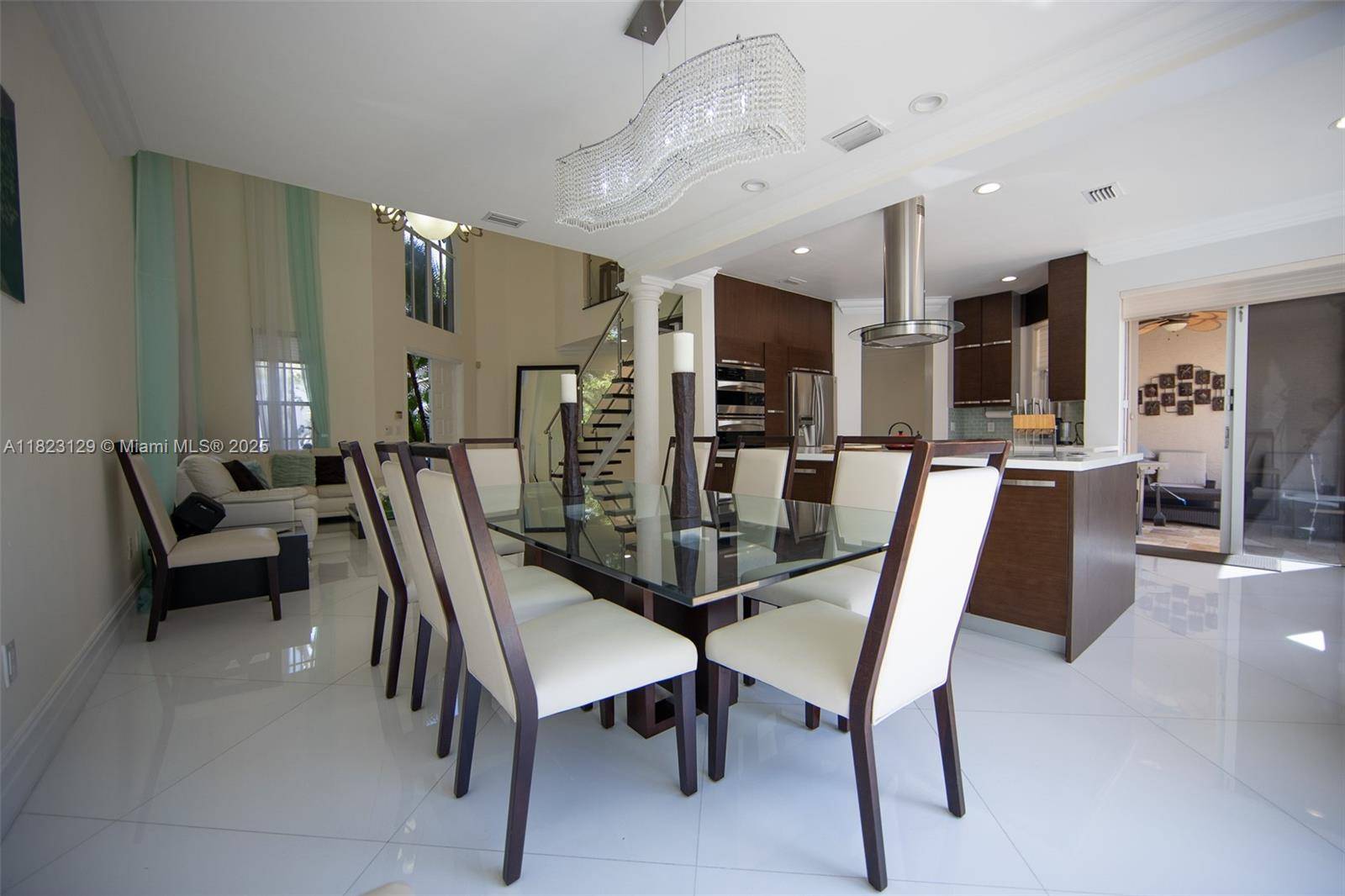 Sunny Isles Beach, FL 33160,19474 39th Ave #n/a