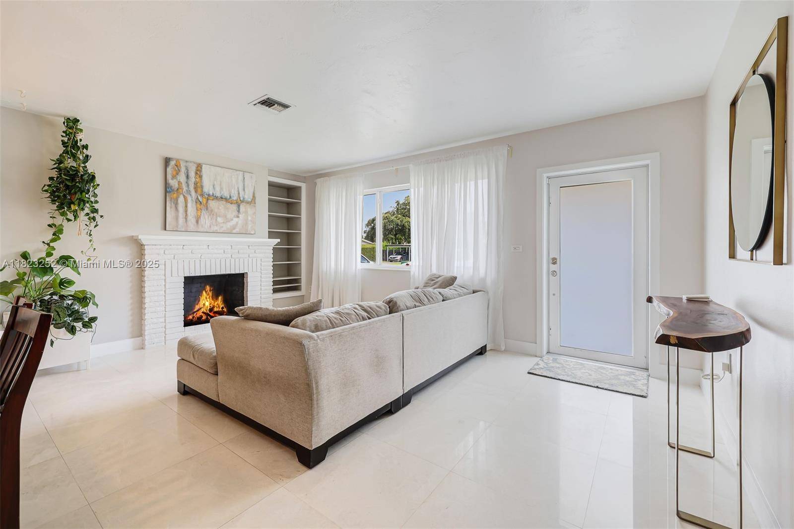 Miami, FL 33156,8600 SW 125th Ter